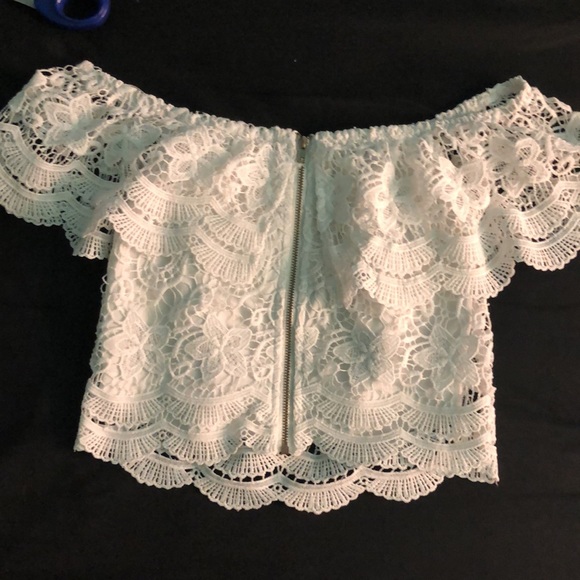 White off the shoulder top - Picture 2 of 3